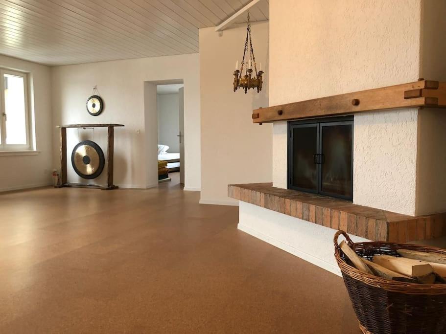 Wohnung In Burgdorf Beim Schloss Esterno foto